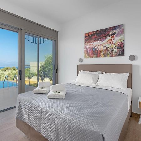 Petalídhion Messinian Riviera Villas מראה חיצוני תמונה