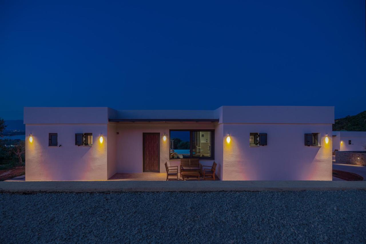 Petalídhion Messinian Riviera Villas מראה חיצוני תמונה