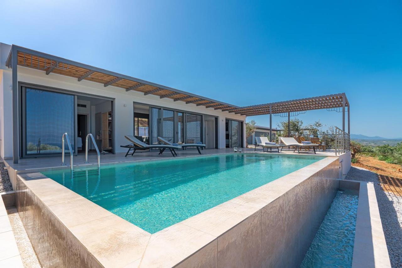 Petalídhion Messinian Riviera Villas מראה חיצוני תמונה